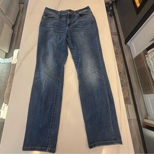 Judy Blue Medium Wash Straight Fit Jeans - Blue size 11/30